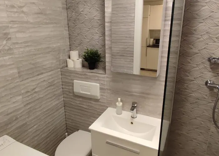 Centrum - Metro Rondo Onz * Warszawa