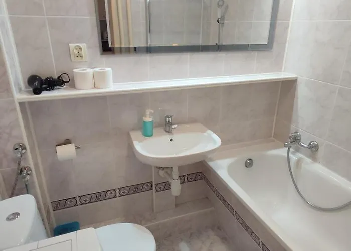 Centrum - Metro Rondo Onz