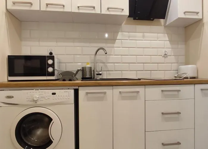 Centrum - Metro Rondo Onz