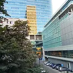 Centrum - Metro Rondo Onz Apartmán