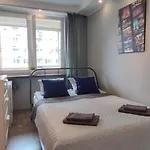 Apartment Centrum - Metro Rondo Onz