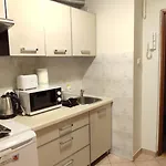 Apartment Centrum - Metro Rondo Onz