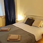Apartment Centrum - Metro Rondo Onz *