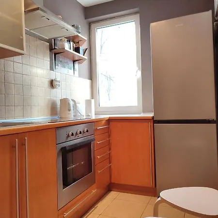 Centrum - Metro Rondo Onz * Warsaw