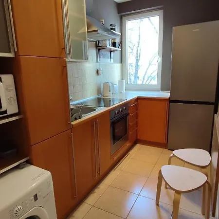 Apartment Centrum - Metro Rondo Onz *