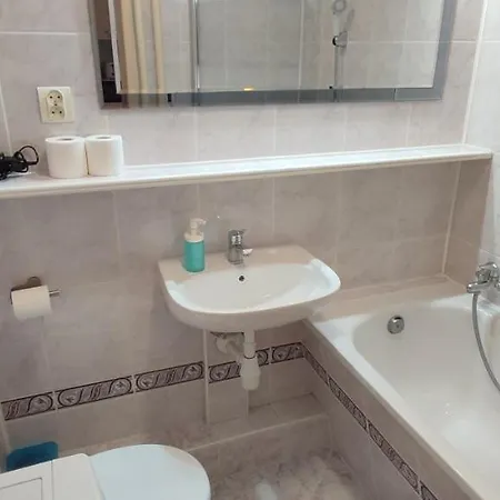 Centrum - Metro Rondo Onz