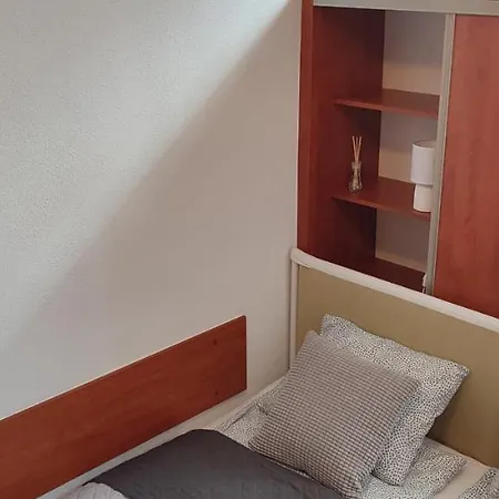 Centrum - Metro Rondo Onz Appartement *
