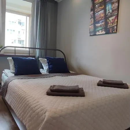 Centrum - Metro Rondo Onz דירה ורשה