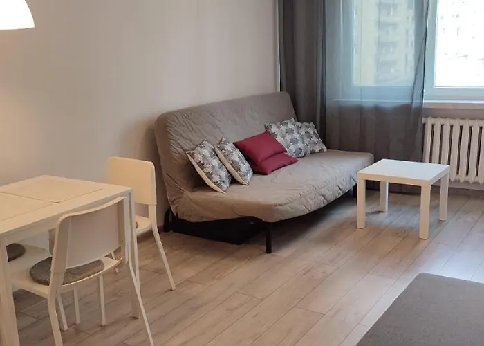 Centrum - Metro Rondo Onz