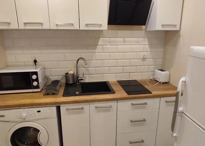 Centrum - Metro Rondo Onz Apartmán *