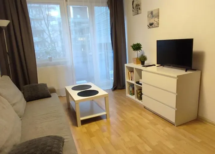 Centrum - Metro Rondo Onz * Warszawa