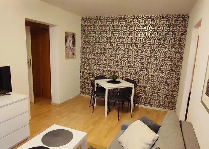 Centrum - Metro Rondo Onz