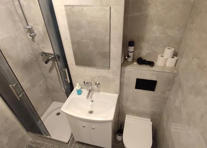 Centrum - Metro Rondo Onz * Warszawa