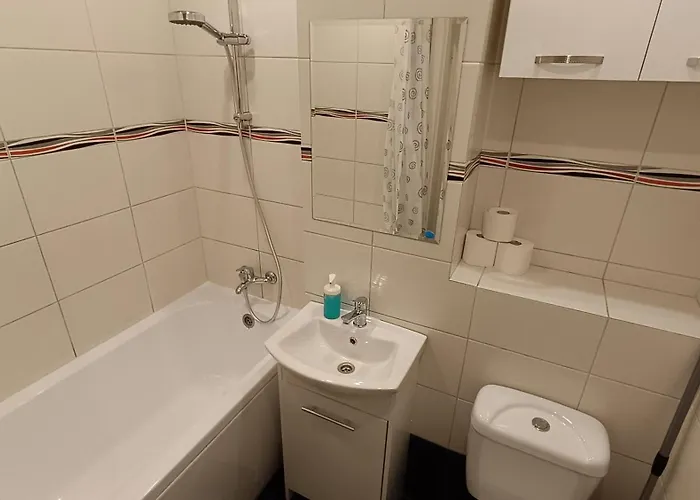 Centrum - Metro Rondo Onz Apartmán *