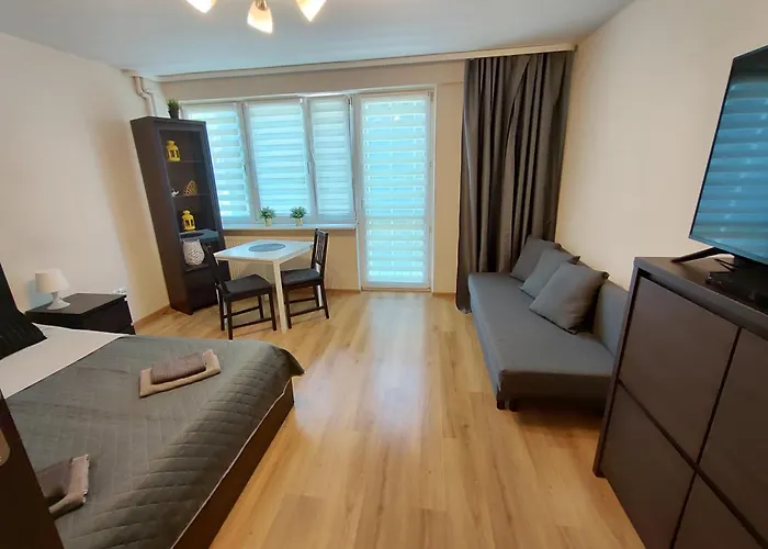 Centrum - Metro Rondo Onz *