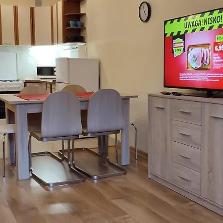 Centrum - Metro Rondo Onz Apartamento *