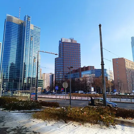 Centrum - Metro Rondo Onz Apartamento